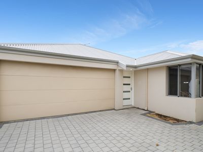 25B Banyard Avenue, Kelmscott