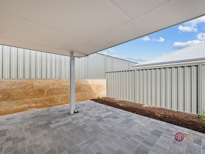 6 Ross Street, Byford