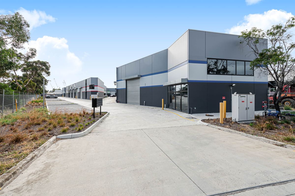34 Moonah Circuit, Brooklyn