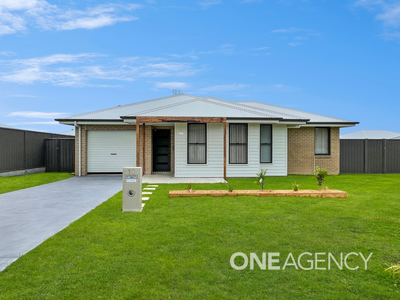 11 Sand Drift Way, Vincentia