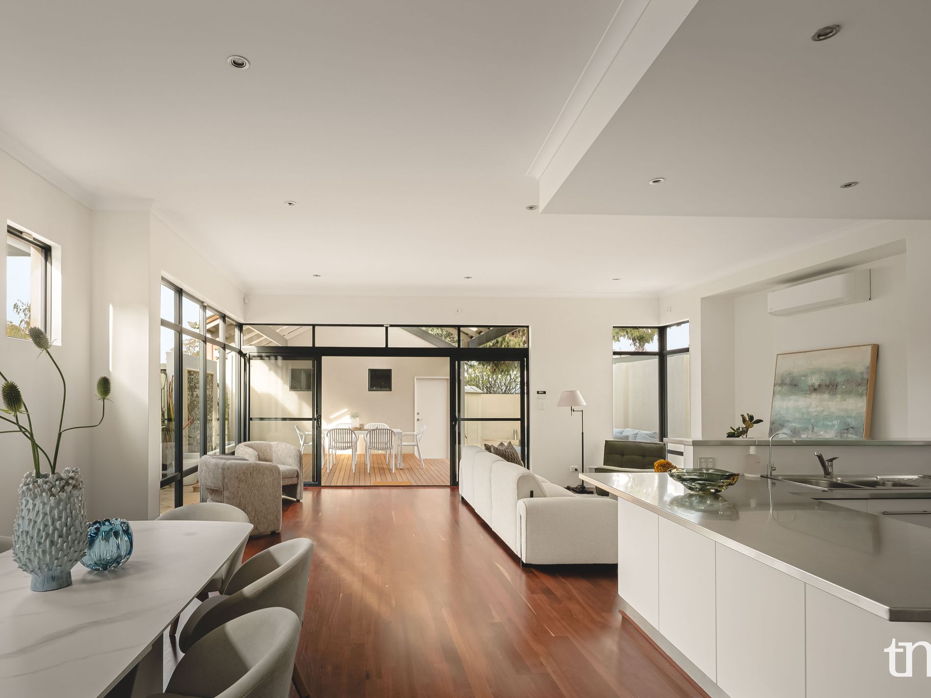 4 Commercial Road, Shenton Park