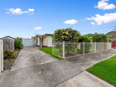 24 Valentine Crescent, Sale