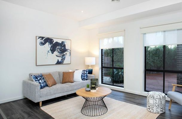 2 / 8 Gretna Court, Greenvale