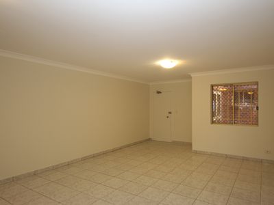 3 / 8-12 Bungalow Crescent, Bankstown