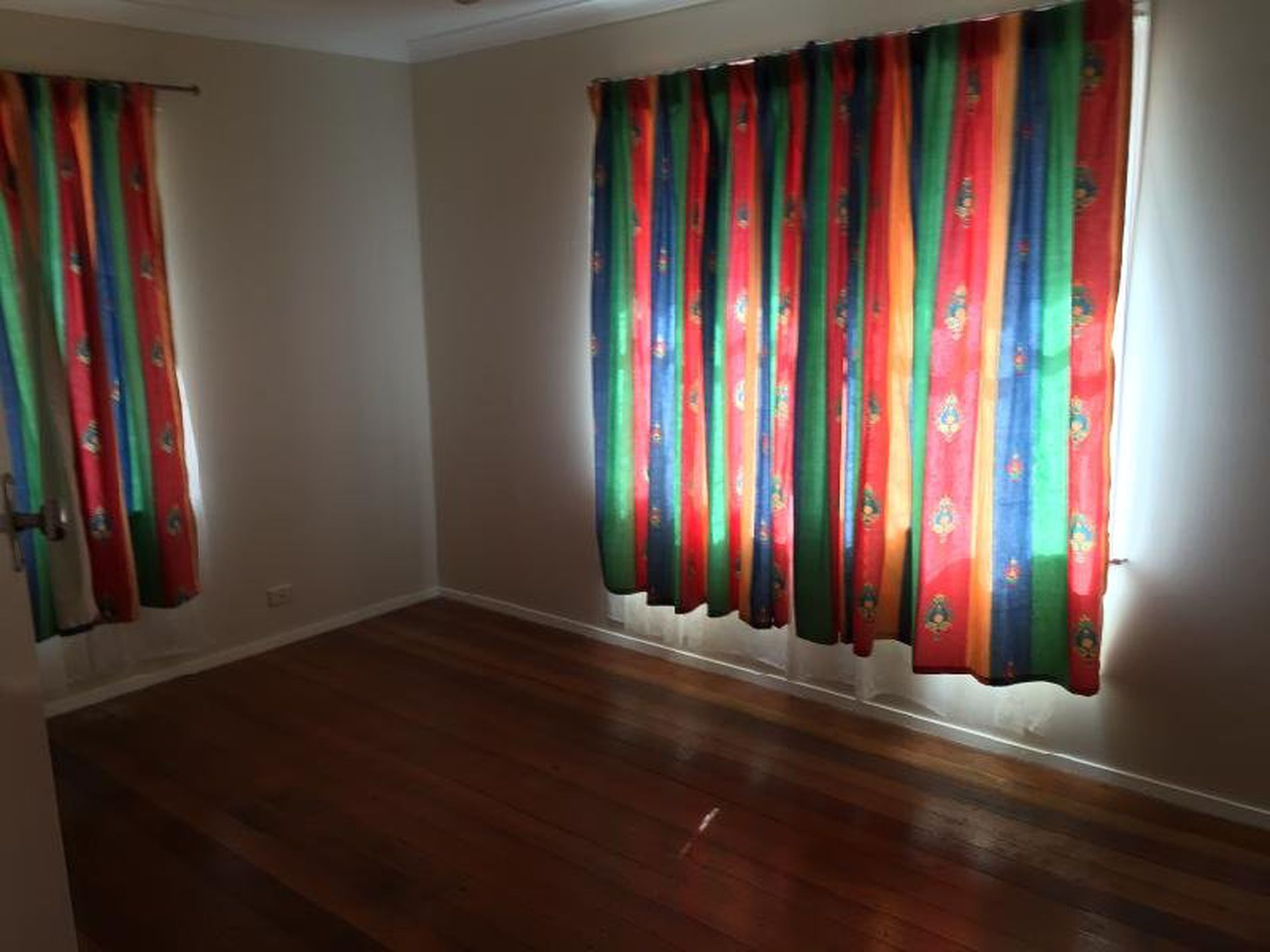 6 Snowden Street, Laverton