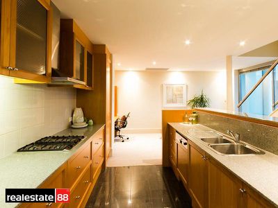 1 / 42 Terrace Road, East Perth