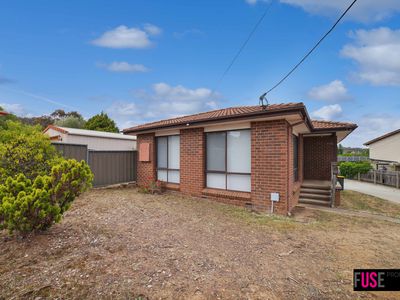 1 / 34 Bungendore Road, Queanbeyan East