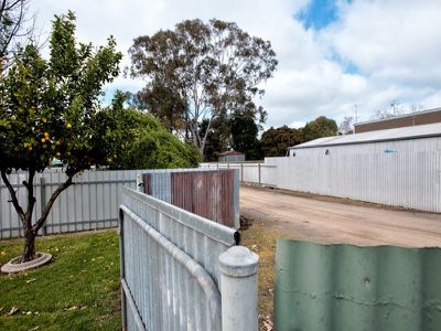 367 Bellevue Street, North Albury
