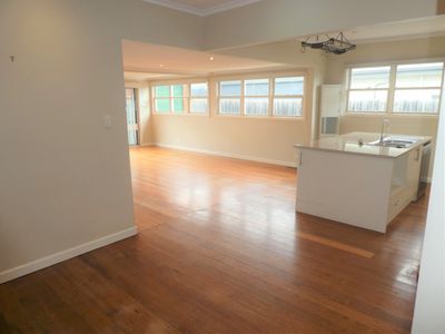 48 Grevillia Road, Oak Park