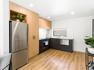 4 Dallas Lane, Caversham