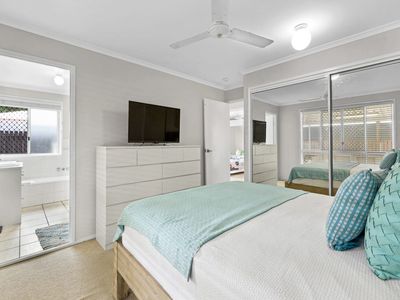 100 Broomdykes Drive, Beaconsfield
