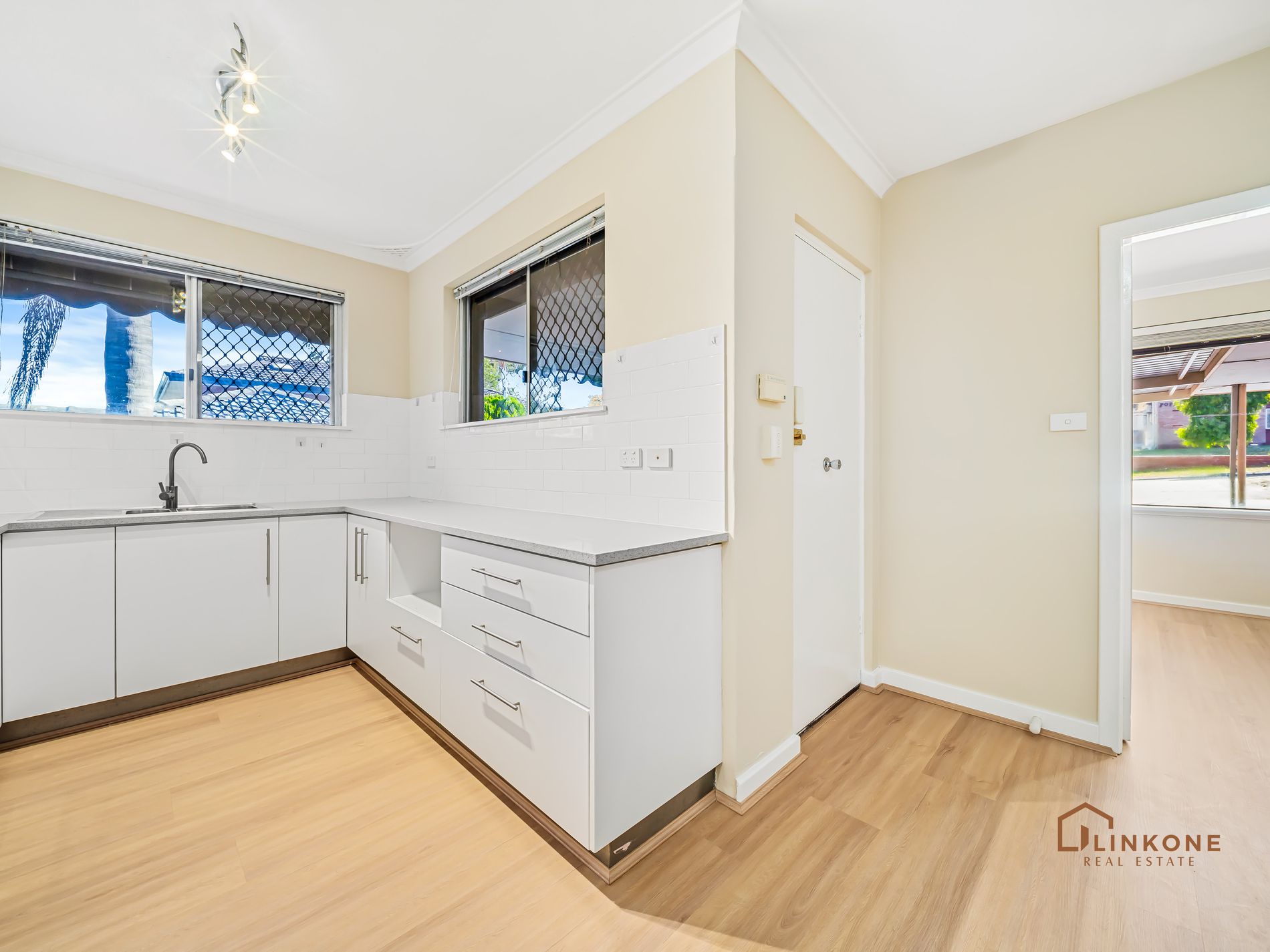 1 / 13 Poplar Street, Willetton