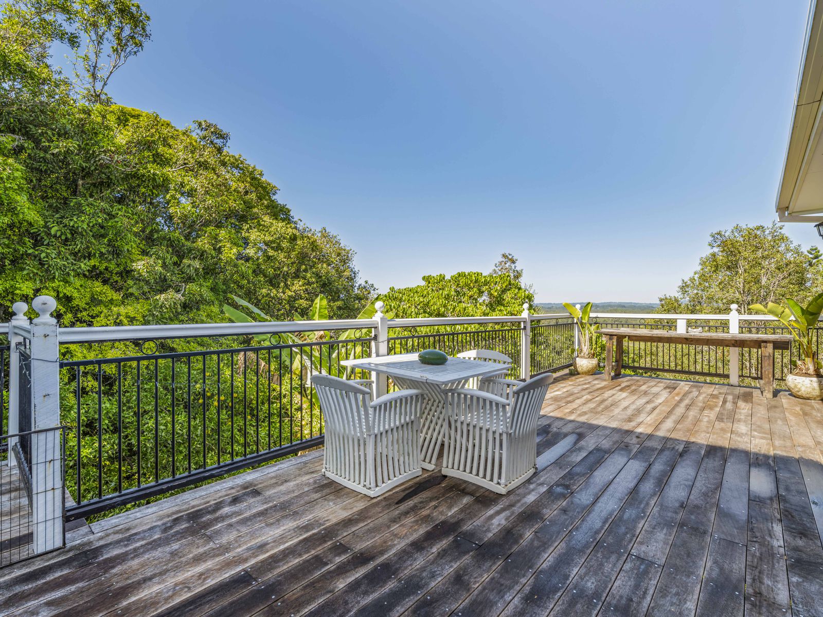 1 Tongarra Drive, Ocean Shores