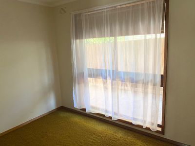 1 / 51 Morris Road, Hoppers Crossing