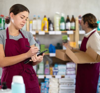 CLEANING SUPPLIES RETAIL & TRADE STORE  STRONG REPUTATION & HIGH EXPOSURE LOCATION FOR SALE