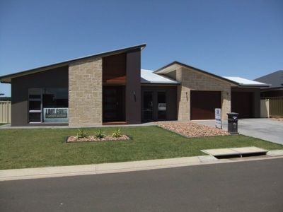 9 Hilltop Avenue, Mount Gambier