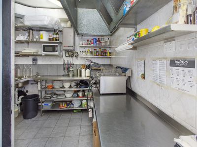 2/233 Windang Road, Windang