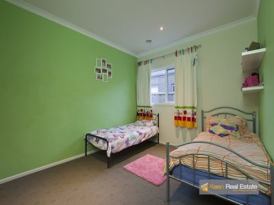 120 Livingstone Blvd, Pakenham