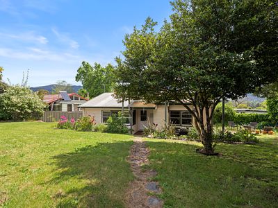 19 Bogong Avenue, Mount Beauty