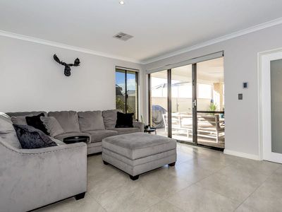 22 Wollomai Road , Baldivis