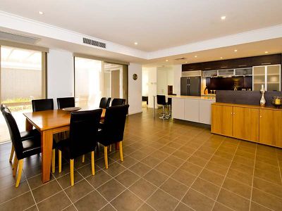 63 Vic Park Drive, Burswood