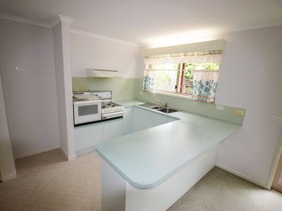 8A Calder Street, Manifold Heights