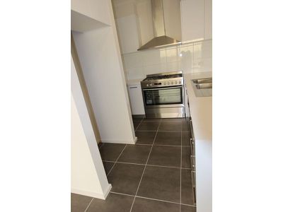 1A Mack Court, Belmont