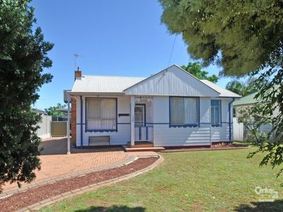 138 Wingewarra Street, Dubbo