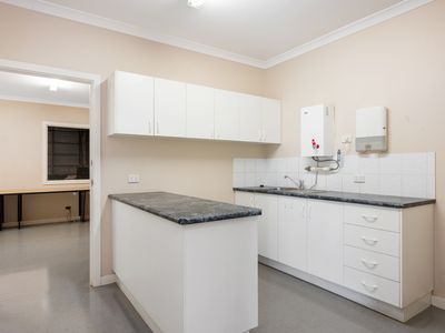 10-12 Nambi Way, Kalgoorlie