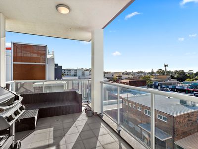 206 / 7 Russell Street , Corrimal