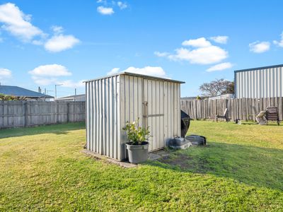 33 William Street, George Town