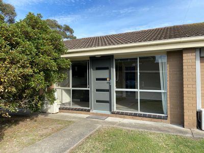 2 / 10-12 Lindsay Street, Newcomb