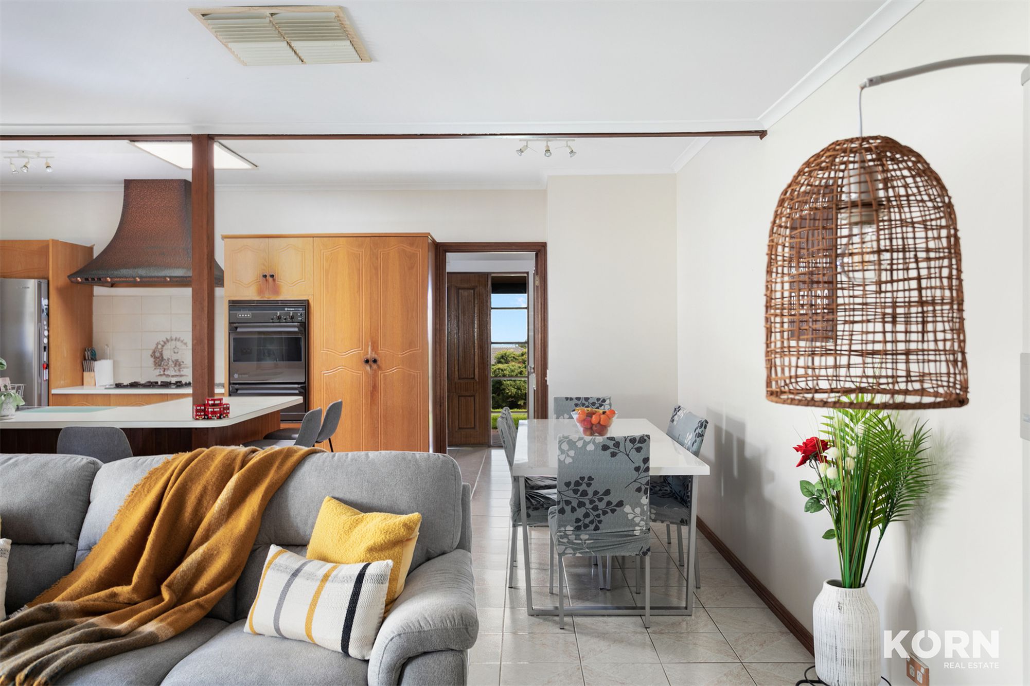 16 Lapwing Street, Hallett Cove