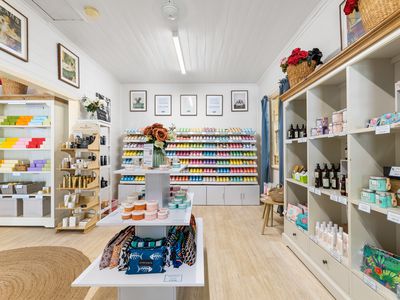 27 BATE STREET, Central Tilba