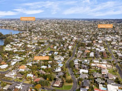 2/31 Auld Street, Torbay