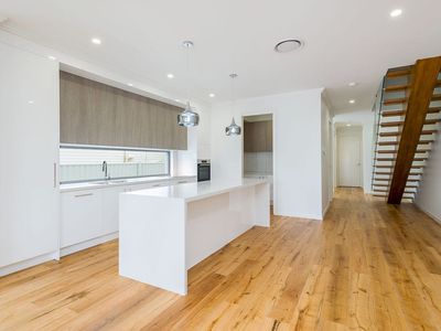 1 / 19 Oleander Avenue, Biggera Waters