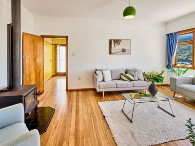 10 Carleton Terrace, Tawa