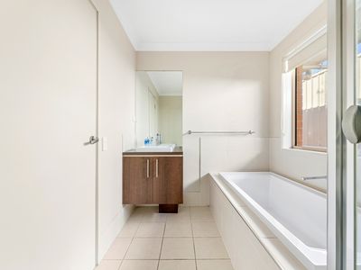 15 Elford Way, Malua Bay