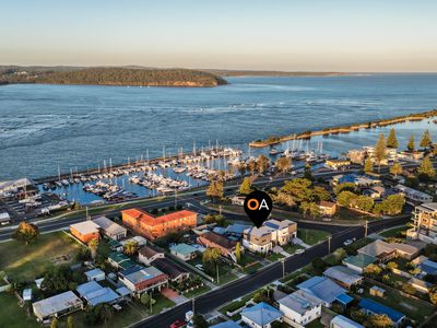 1 / 21a Golf Links Drive, Batemans Bay