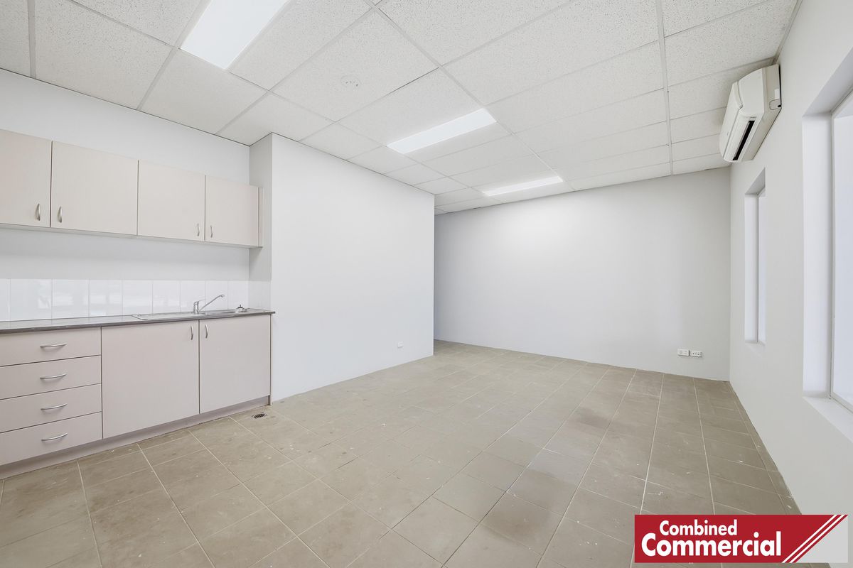 1 & 2 / 6 Gallipoli Street, Smeaton Grange