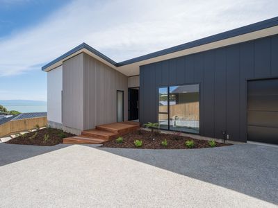 16 Ledger Road, Atawhai