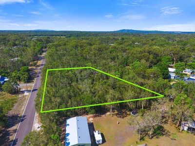 12 Paradise Drive, Weyba Downs