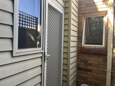 2 Sutherland Street, Geelong