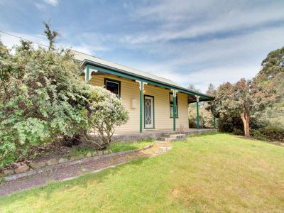 148 Cygnet Coast Road, Lymington