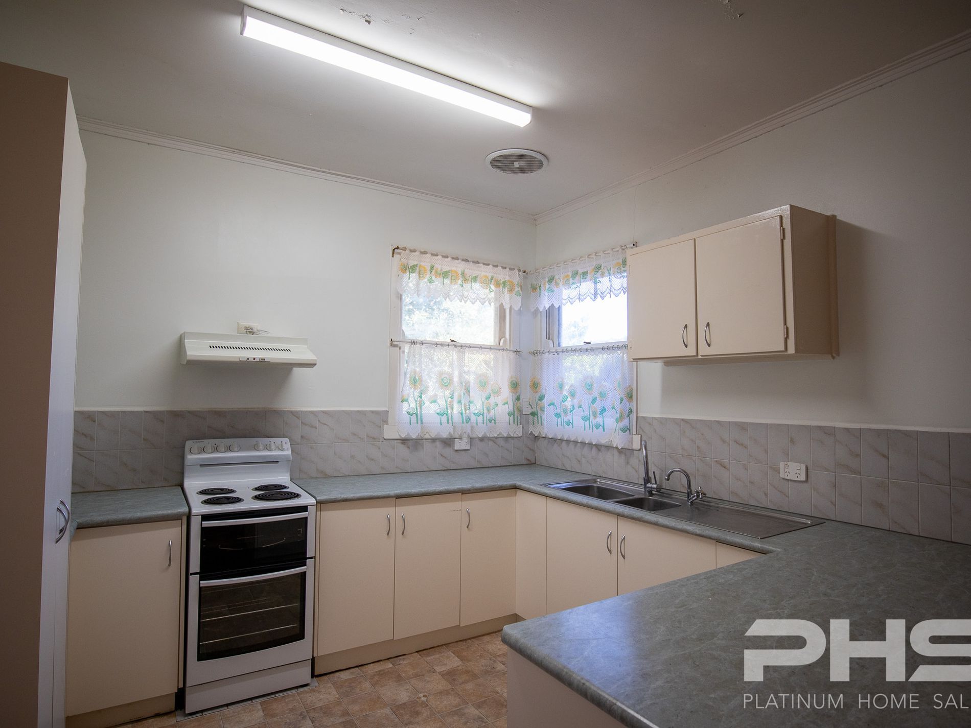 18 Meering Road, Quambatook