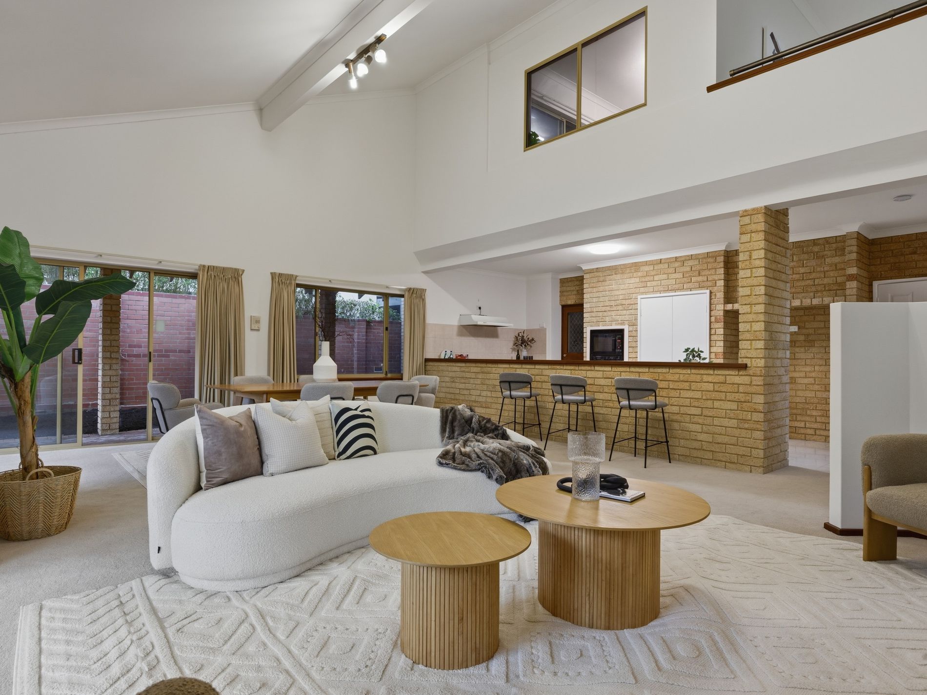 56 Viewway, Nedlands