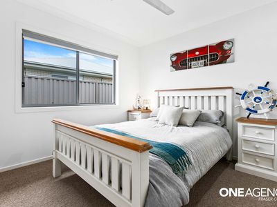 1 Jordan Close, Urangan