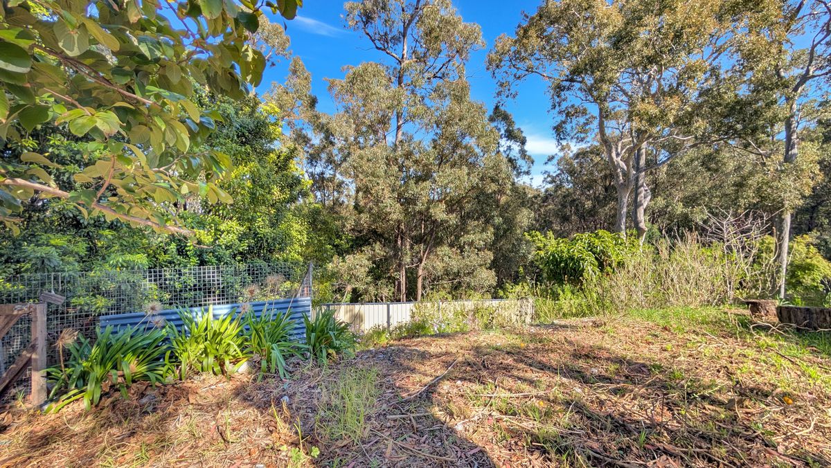 35 Hillcrest Avenue, North Narooma