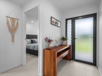 42 Creekside Circuit, Nambour