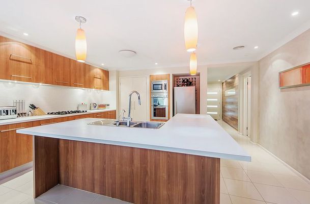 12 Kinloch Grove, Greenvale